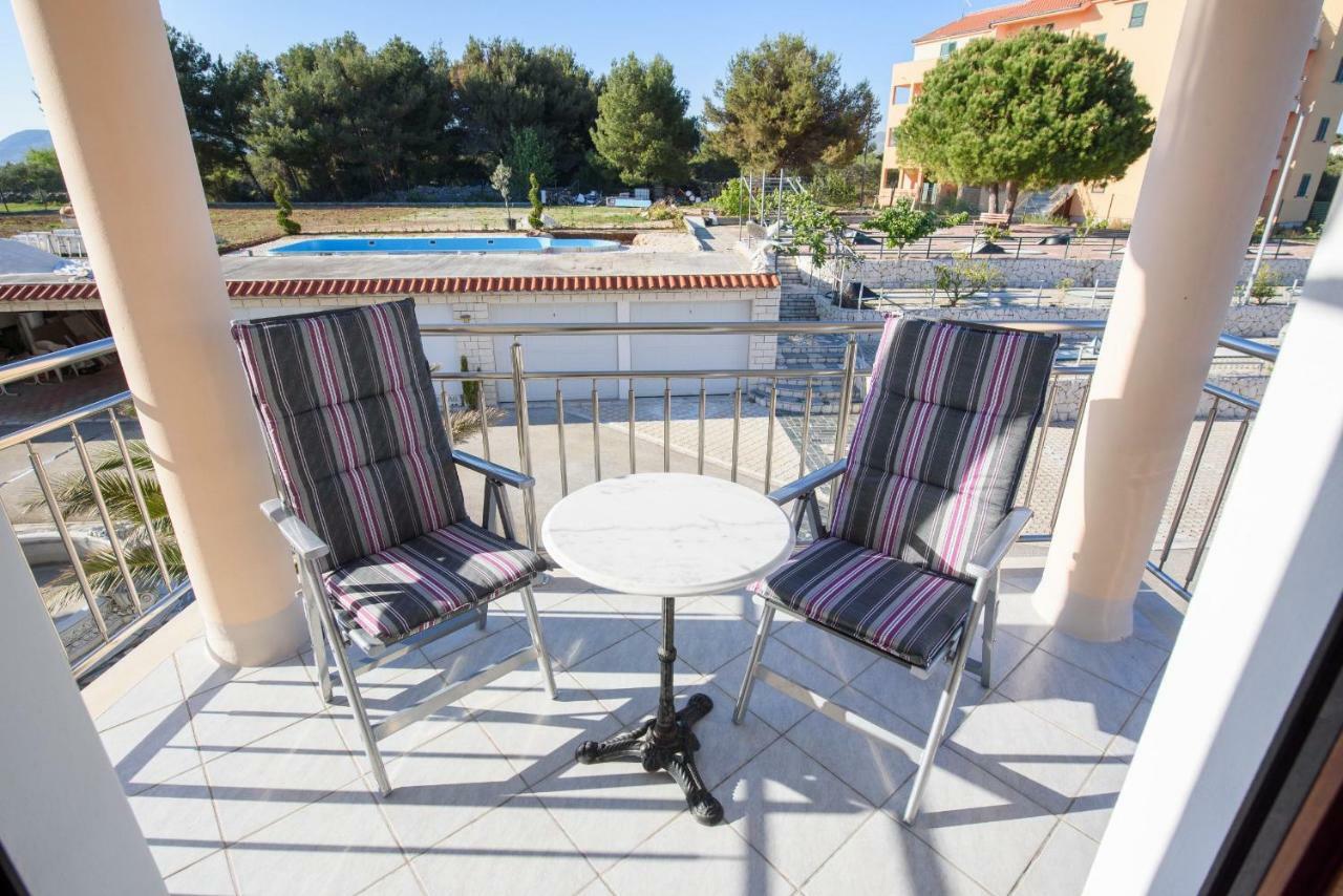 Apartments San Jozef Trogir Exterior photo