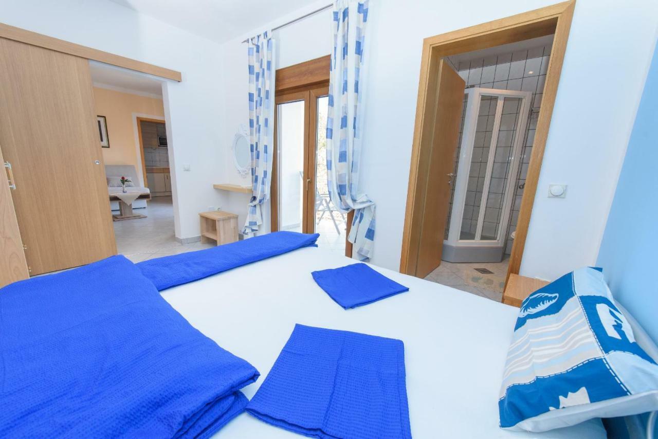 Apartments San Jozef Trogir Exterior photo