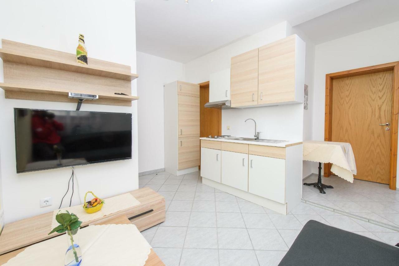 Apartments San Jozef Trogir Exterior photo