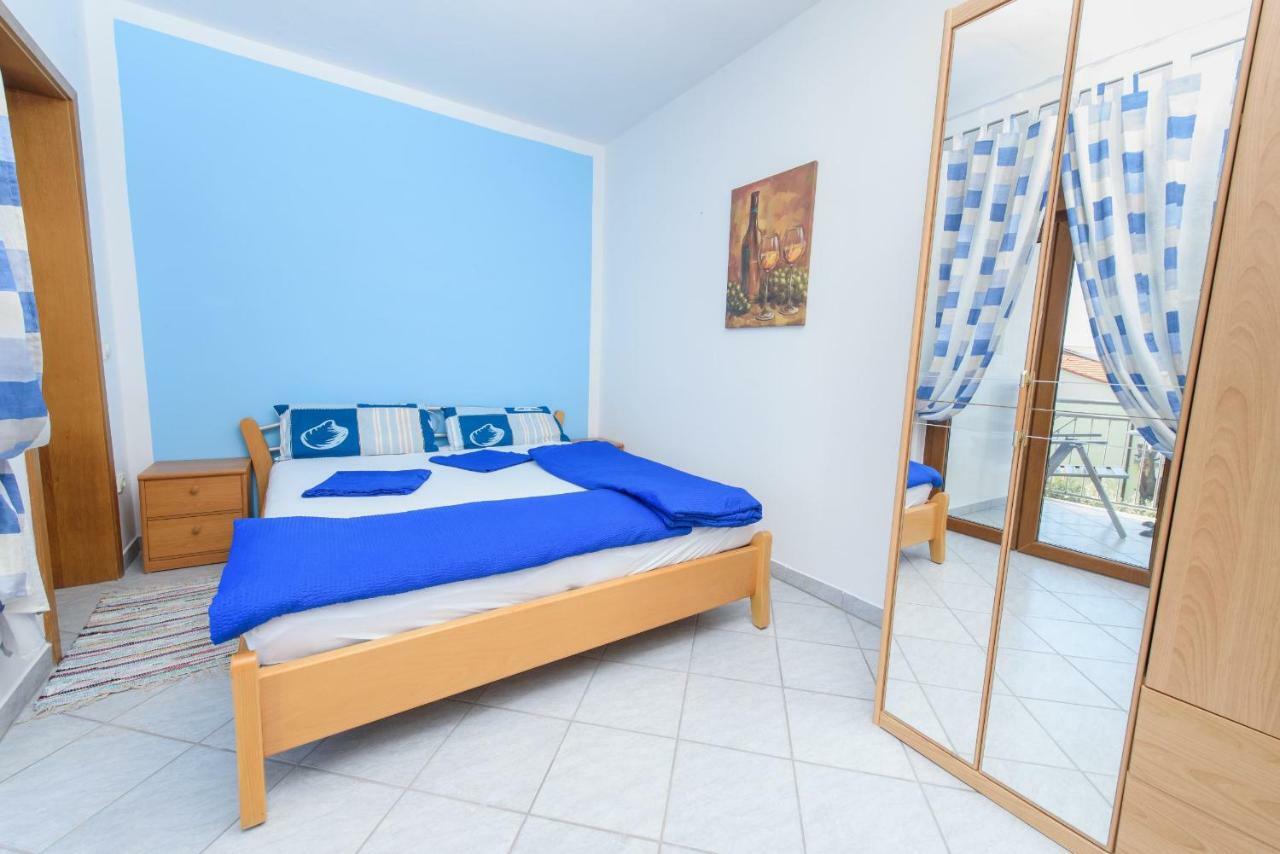 Apartments San Jozef Trogir Exterior photo